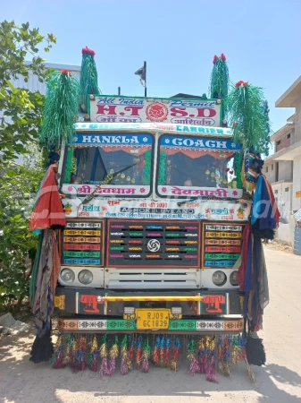 ASHOK LEYLAND 4019