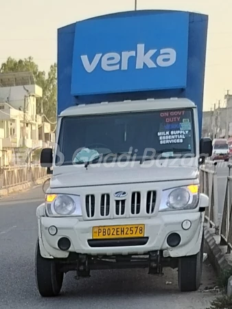 MAHINDRA Bolero Maxitruck Plus