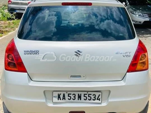 MARUTI SUZUKI SWIFT