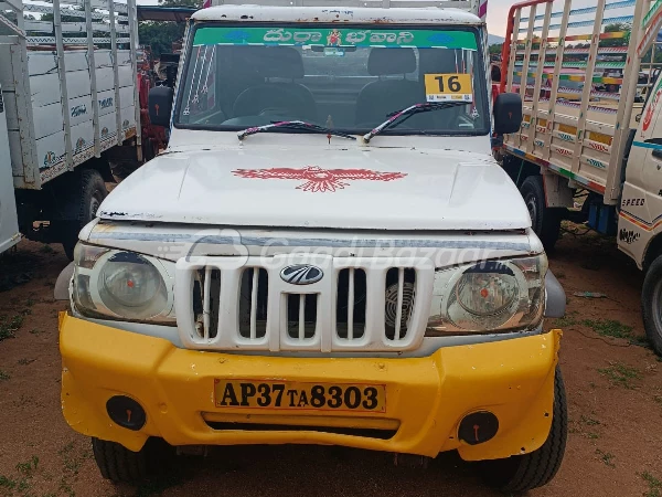 MAHINDRA Bolero Maxitruck CNG