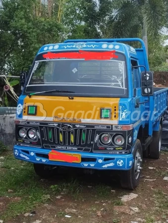 MAHINDRA Supreme XM