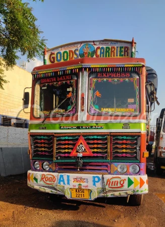 ASHOK LEYLAND 3118 HD