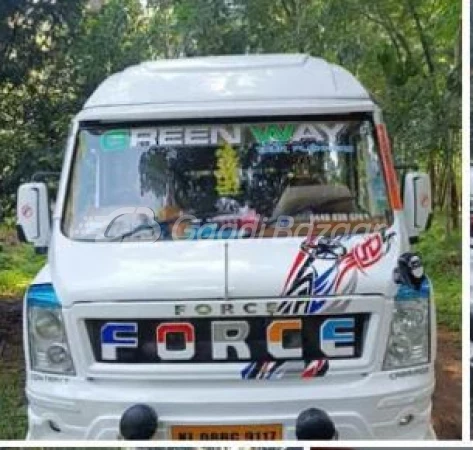 FORCE MOTORS TRAVELLER 26