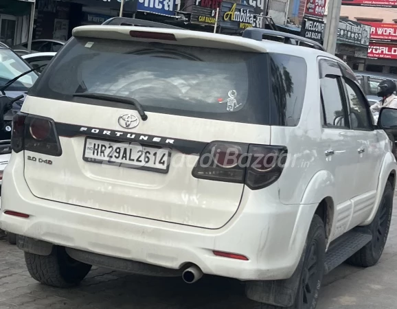 TOYOTA FORTUNER