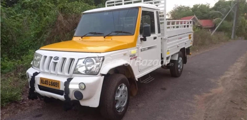 MAHINDRA Bolero Maxitruck Plus