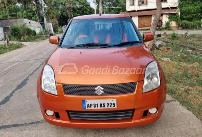 MARUTI SUZUKI SWIFT