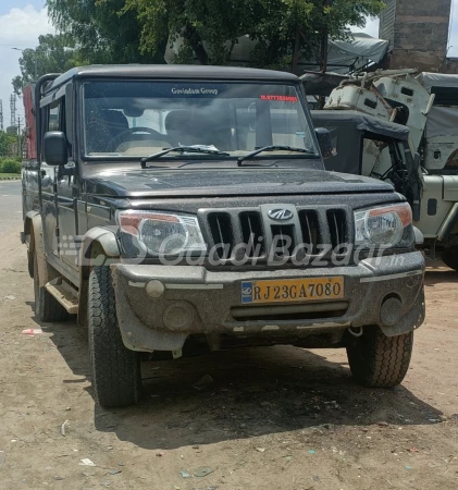 MAHINDRA Bolero Camper