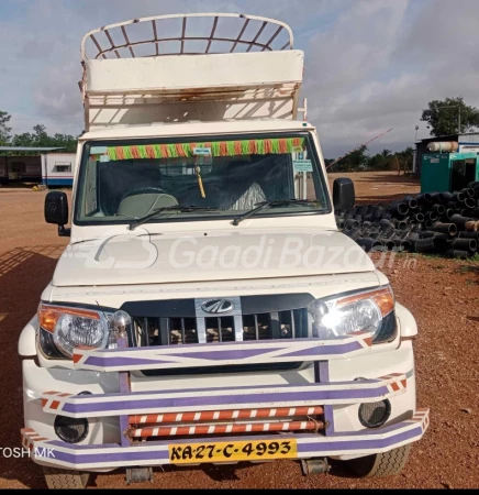 MAHINDRA Bolero Pik-Up