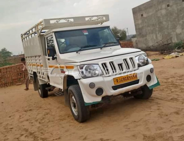 MAHINDRA Bolero Maxitruck CBC