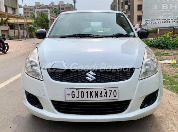 MARUTI SUZUKI SWIFT