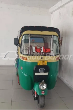 Bajaj RE Compact 2S