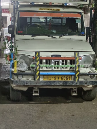 MAHINDRA Bolero Maxitruck Plus