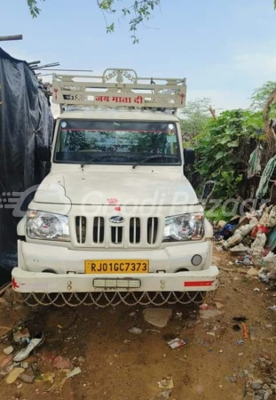 MAHINDRA Bolero Pik-Up