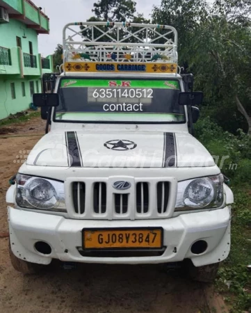 MAHINDRA Bolero Camper