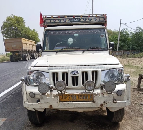 MAHINDRA Bolero Pik-Up