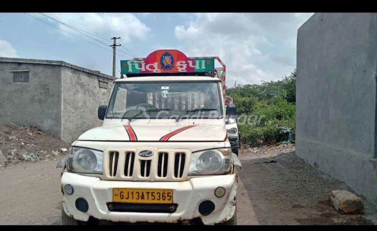 MAHINDRA Bolero Maxitruck CBC