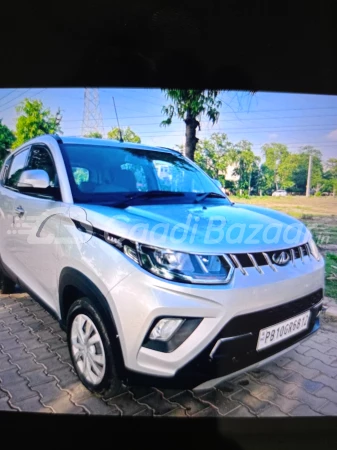 MAHINDRA KUV100 [2016-2017]