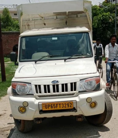 MAHINDRA Bolero Pik-Up