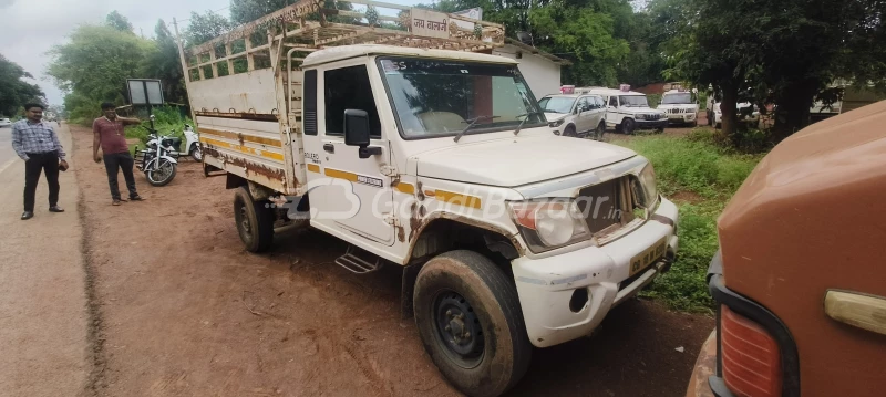 MAHINDRA Bolero Pik-Up