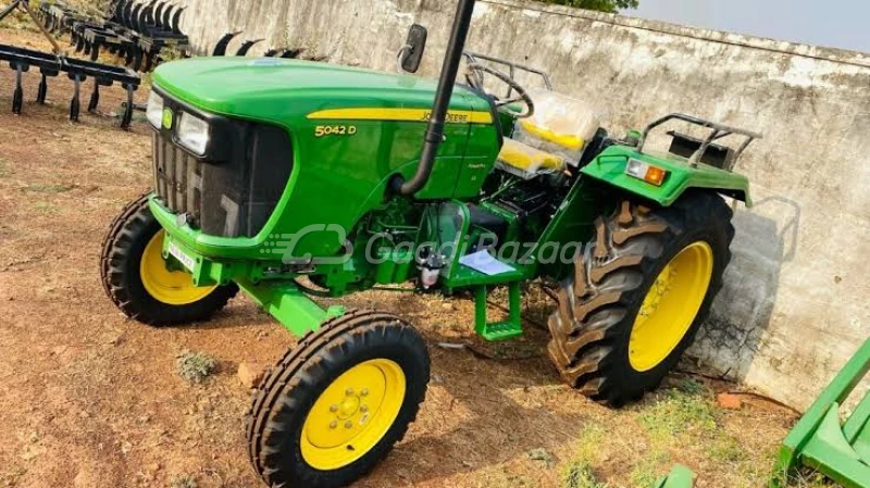 John Deere 5045 D