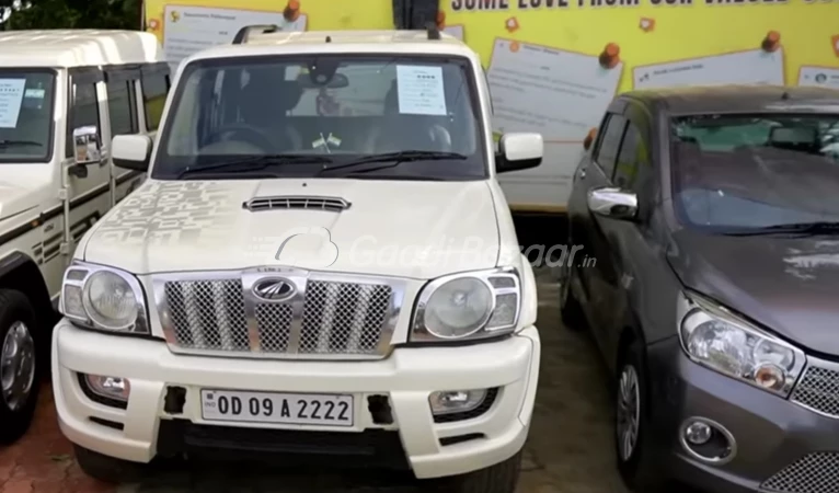 MAHINDRA Scorpio [2009-2014]