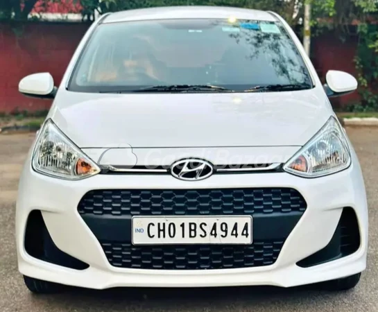 HYUNDAI GRAND I 10