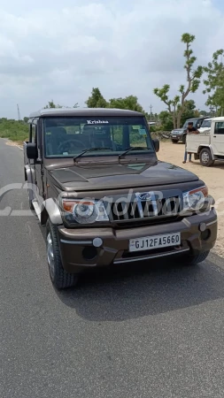 MAHINDRA Bolero Camper