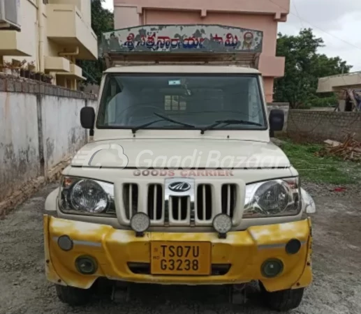 MAHINDRA Bolero Maxitruck Plus