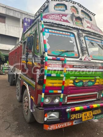 ASHOK LEYLAND 3118 HD