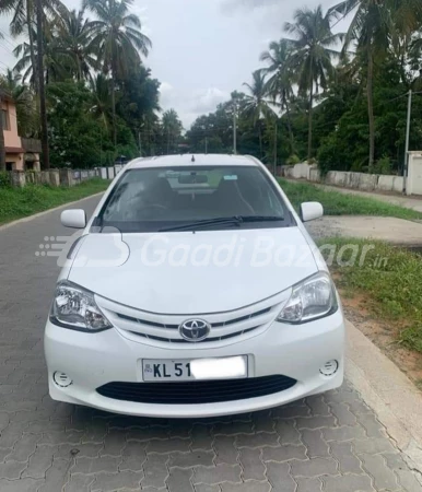 TOYOTA Etios Liva [2011-2013]