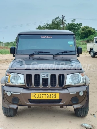 MAHINDRA Bolero Camper