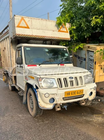 MAHINDRA Bolero Maxitruck CNG