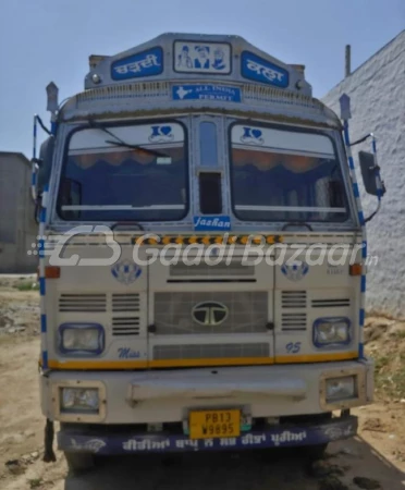 TATA MOTORS LPT 3118