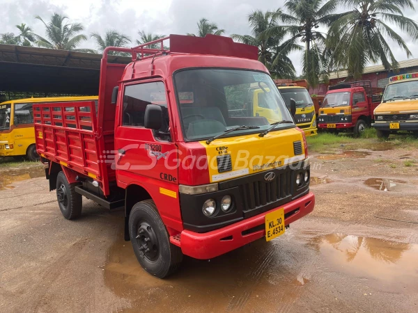 MAHINDRA DI 3200