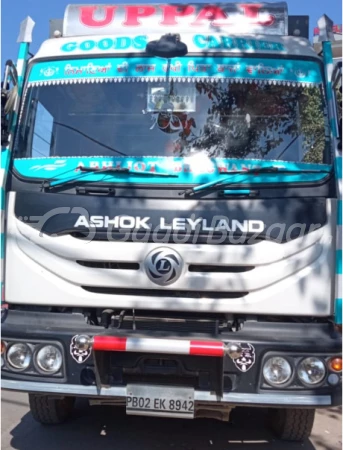 ASHOK LEYLAND AL 2820