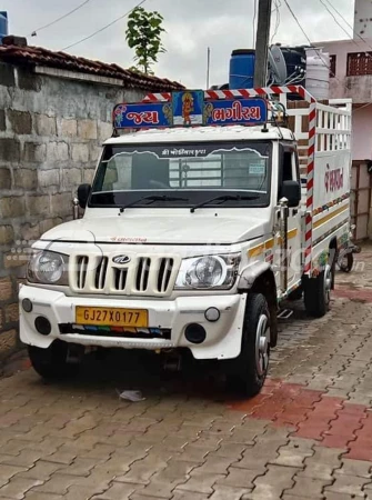 MAHINDRA Bolero Maxitruck Plus