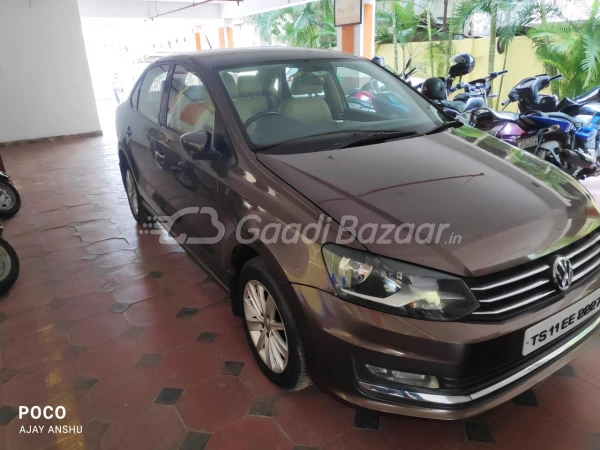 VOLKSWAGEN Vento [2014-2015]