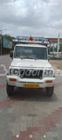 MAHINDRA Bolero Camper