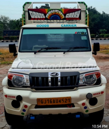 MAHINDRA Bolero Pik-Up