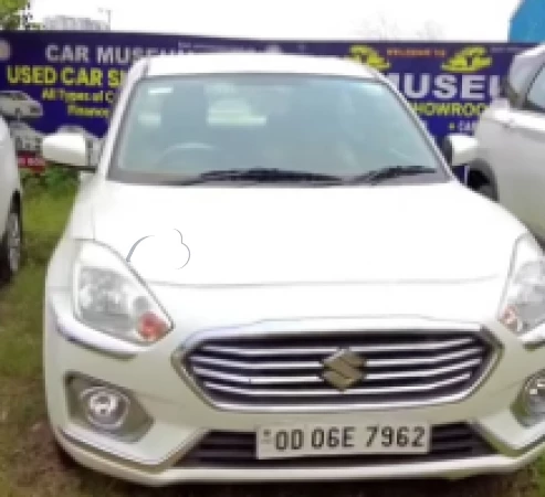 MARUTI SUZUKI Dzire