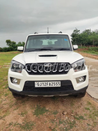 MAHINDRA SCORPIO