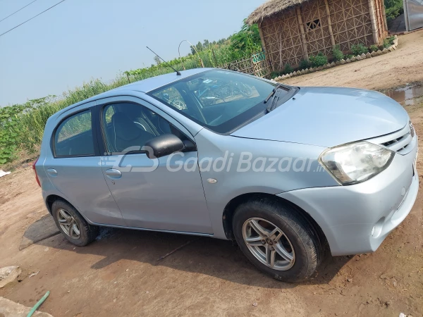 TOYOTA Etios [2014-2016]