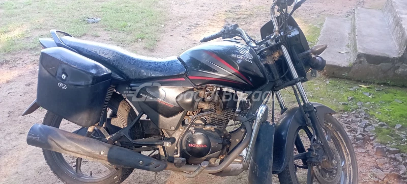 Honda cb shine discount second hand price