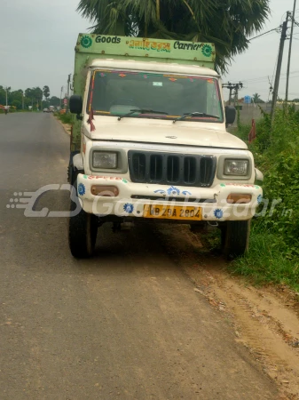 MAHINDRA Bolero Pik-Up