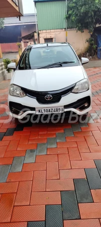 TOYOTA Etios Liva [2014-2016]