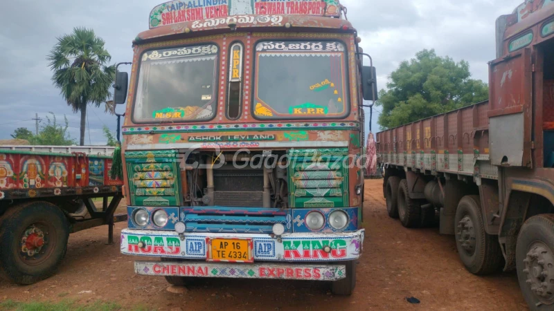 ASHOK LEYLAND AL 3118