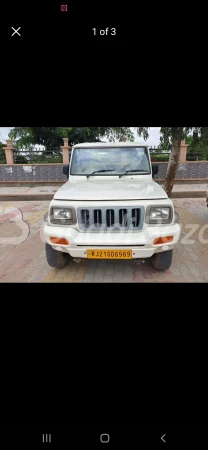 MAHINDRA Bolero Camper