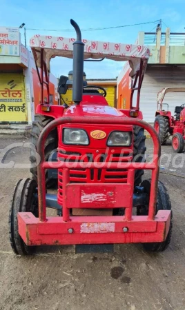 MAHINDRA 585 Di