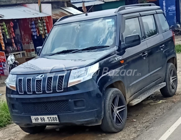 MAHINDRA TUV300