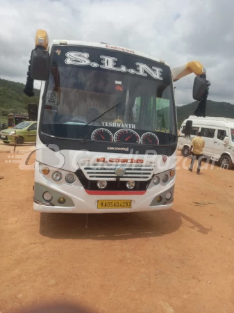 SML ISUZU WT49 D SCHOOL BUS 19 SEATER